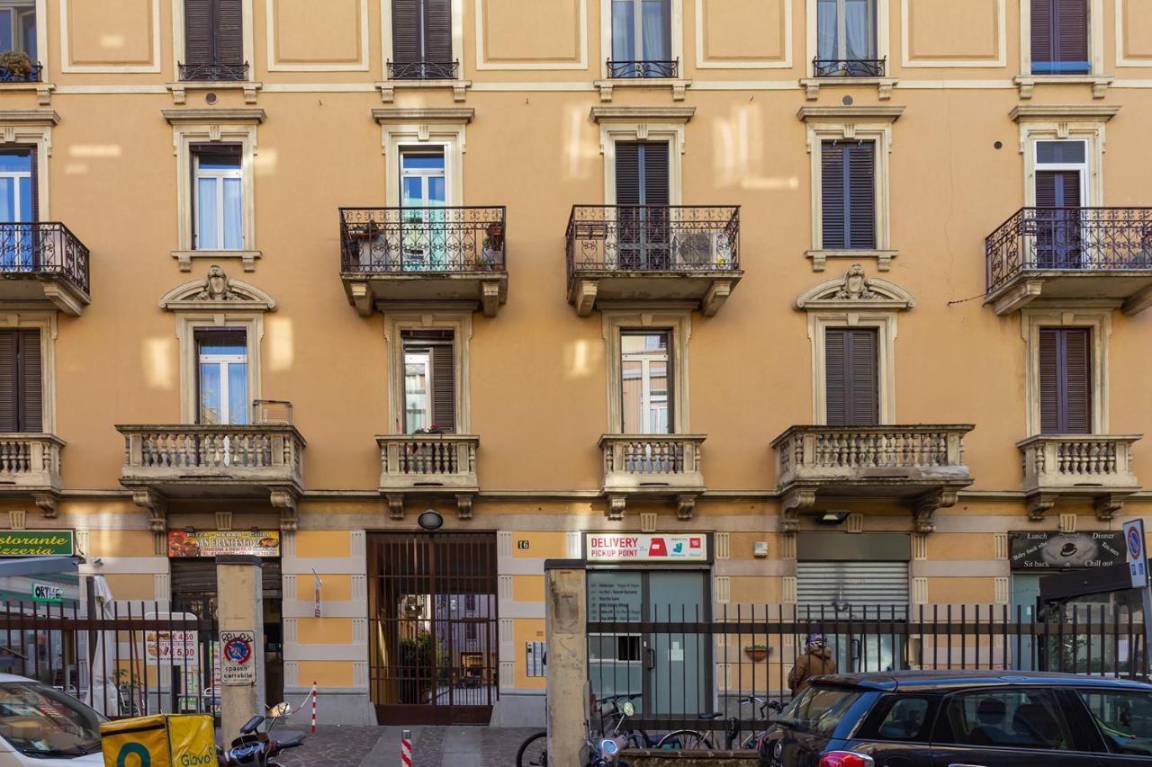 New Apartment In Downtown Close To Duomo Milánó Kültér fotó